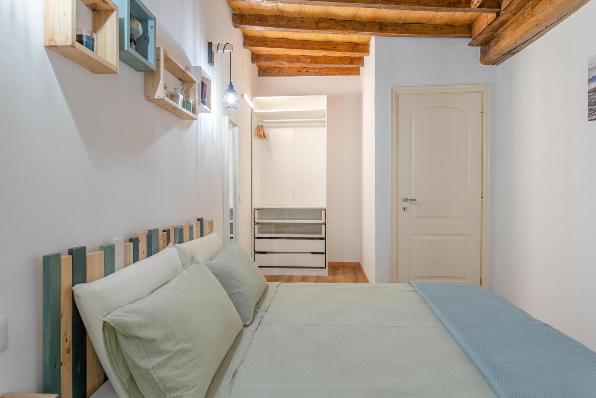 The Happyhouse, No Lift By Happyhostorino Apartment Exterior photo